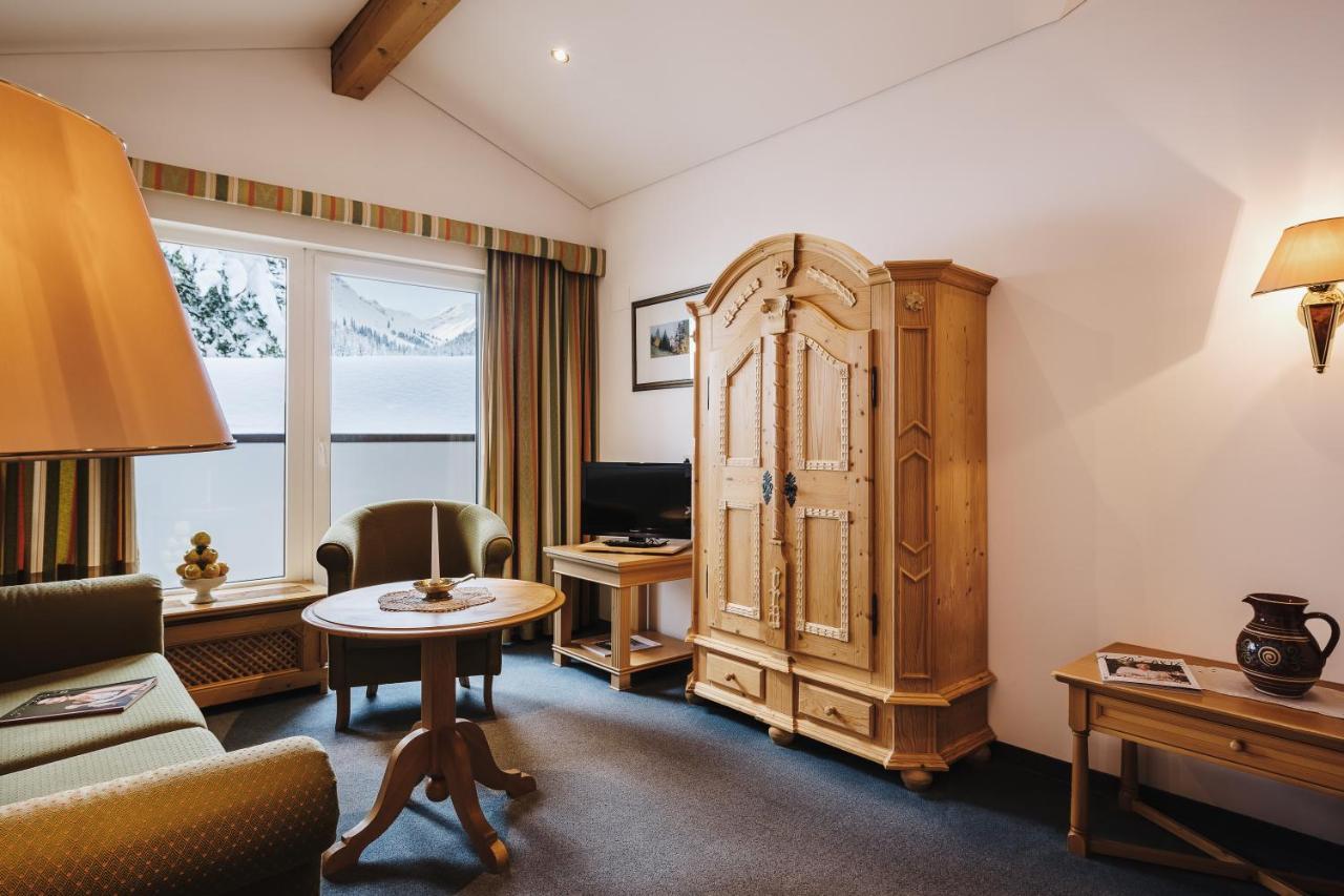 Heimspitze - Alpenhotel & Wirtshaus การ์กเอลเลิน ภายนอก รูปภาพ